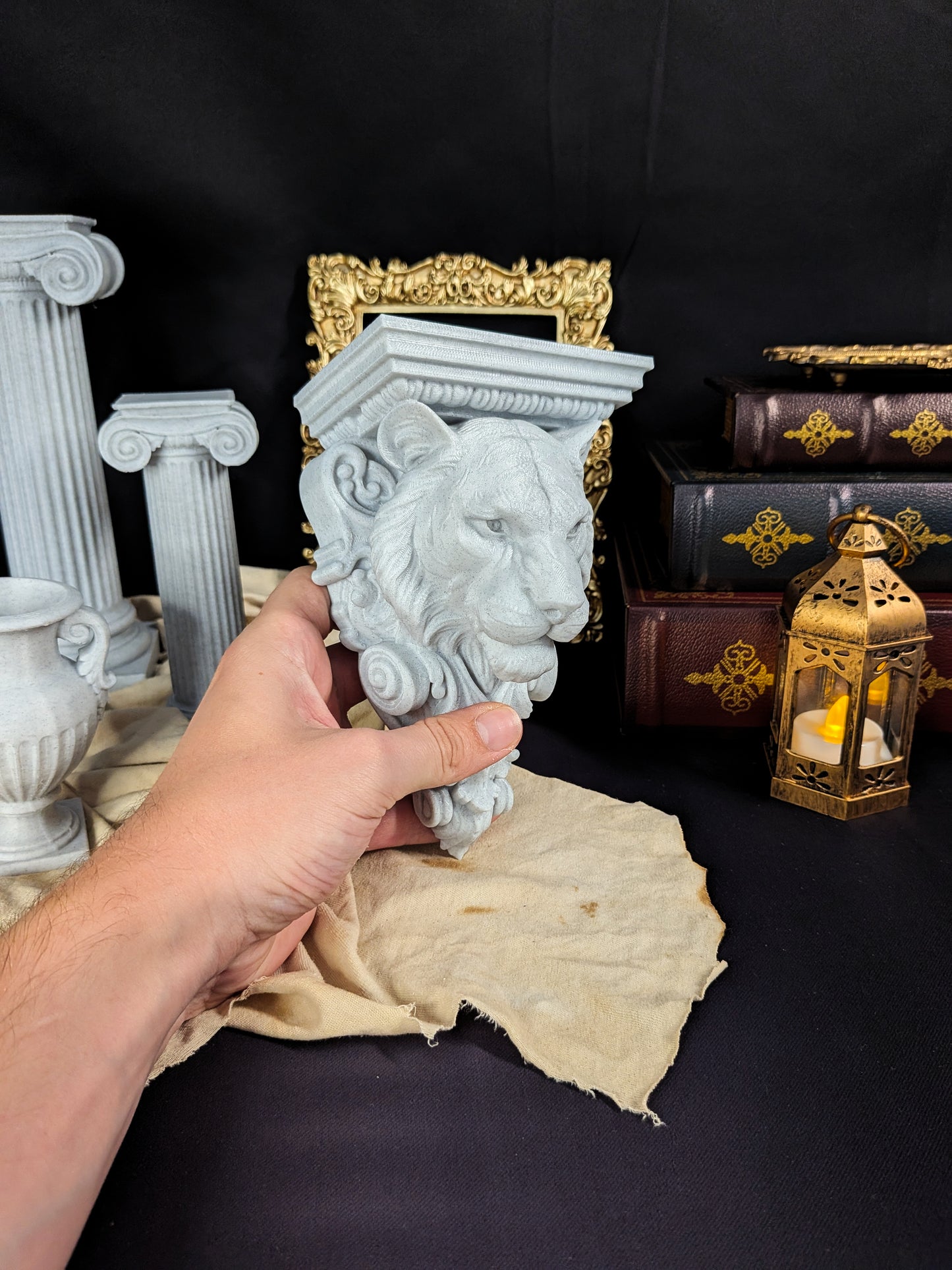 Tiger Corbel Wall Shelf Bracket | Marble Style Tiger Wall Sculpture