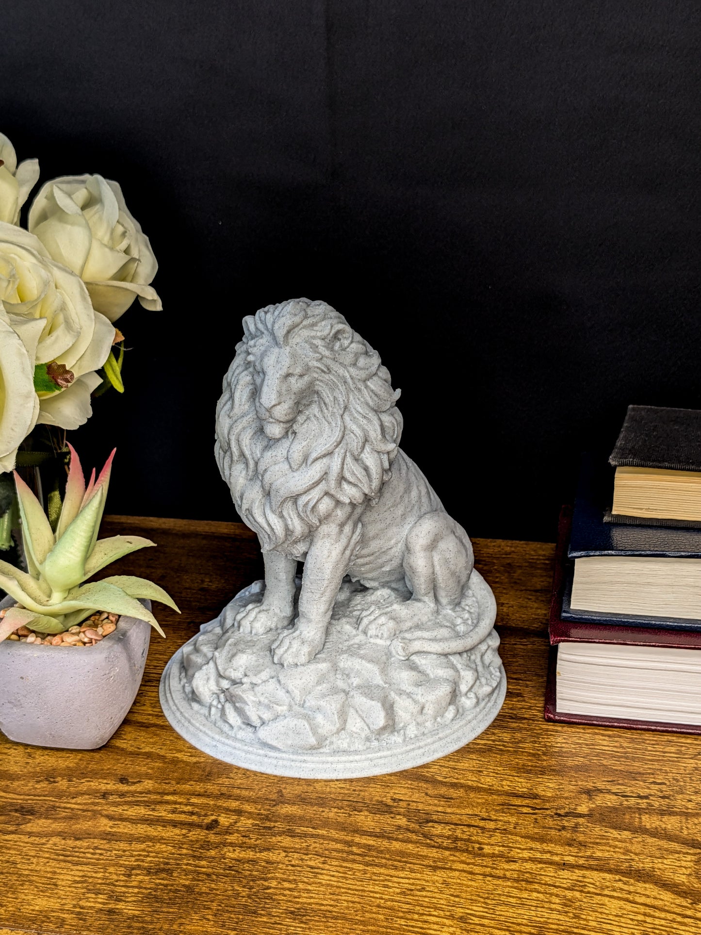 Marble Lion Statue - Regal Guardian Sculpture