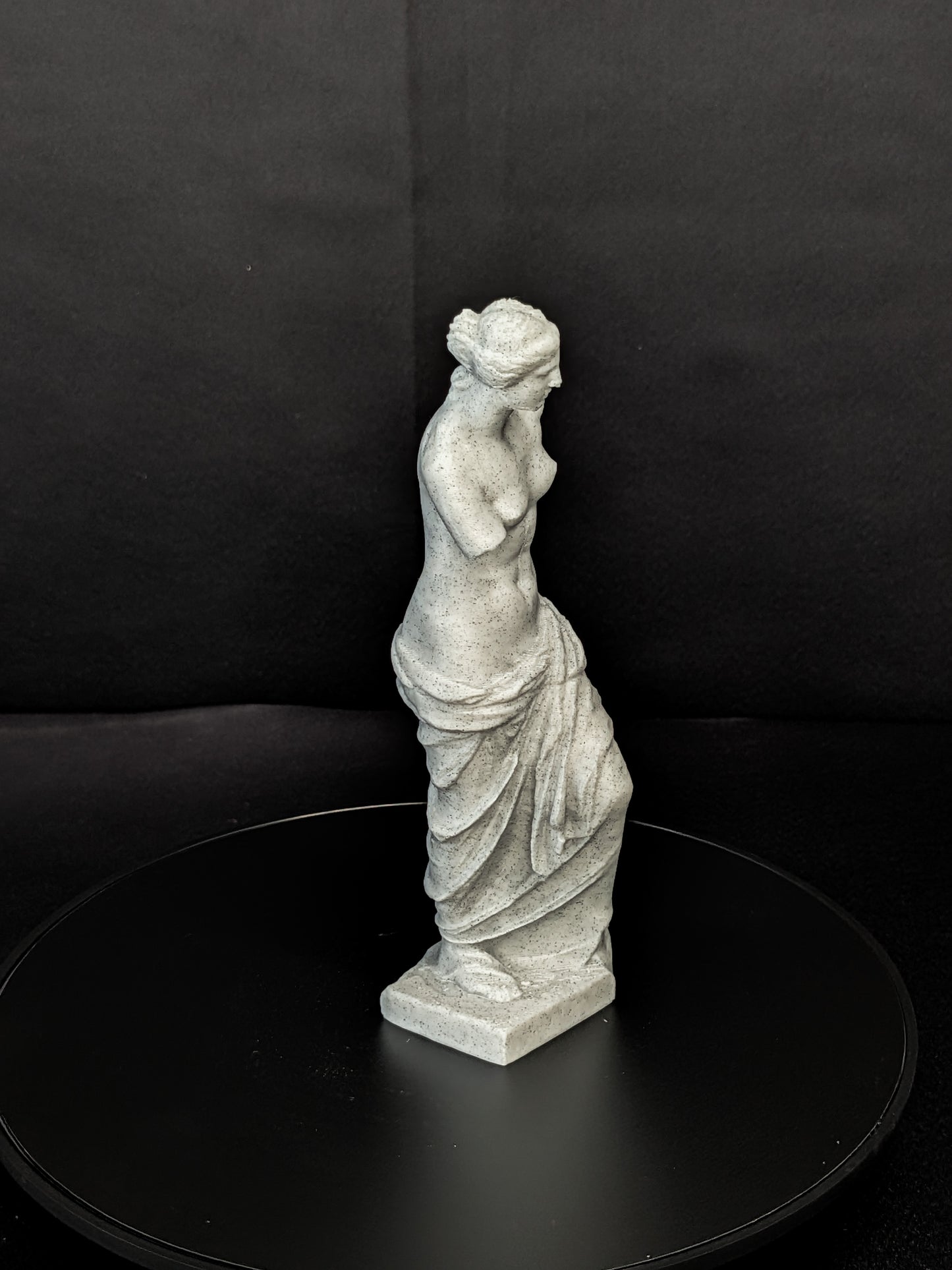Venus de Milo - Marble Style Statue